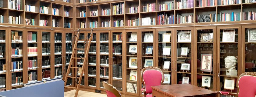 Oğuz Tansel Türk Edebiyatı Araştırma ve Uygulama Merkezi Kütüphanesi